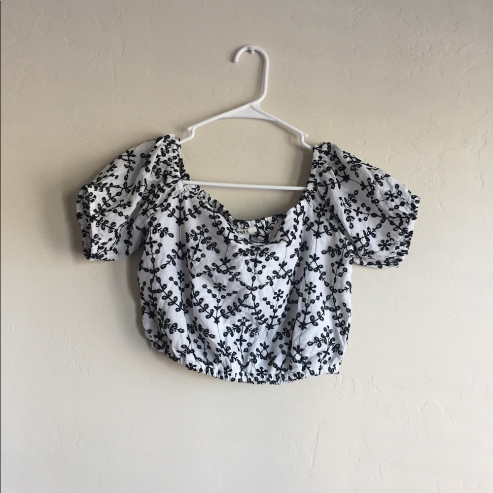 Forever 21 off the shoulder top